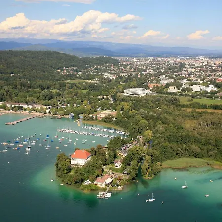 Casa vacanze Holiday In Near W Rthersee *
